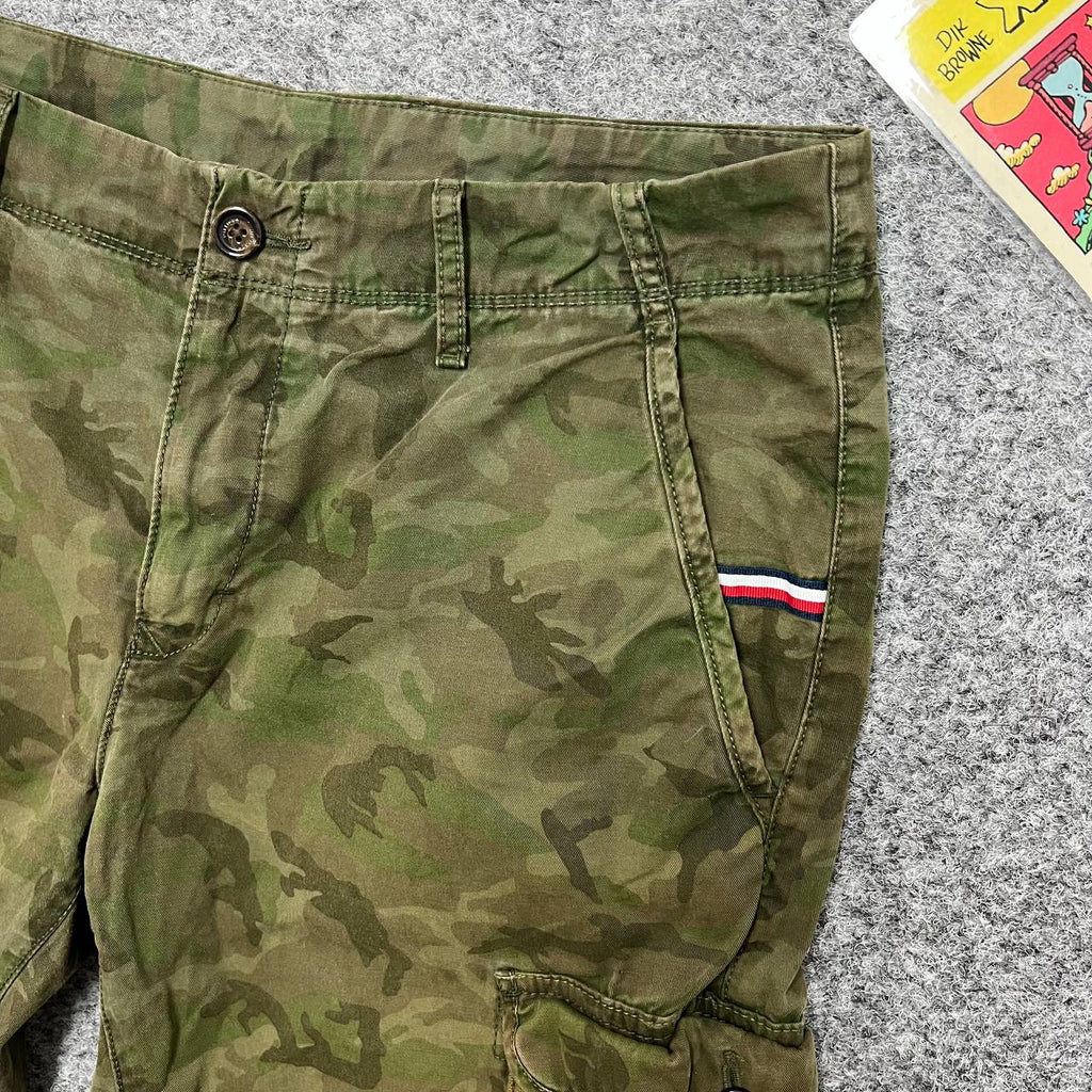 Tommy Hilfiger