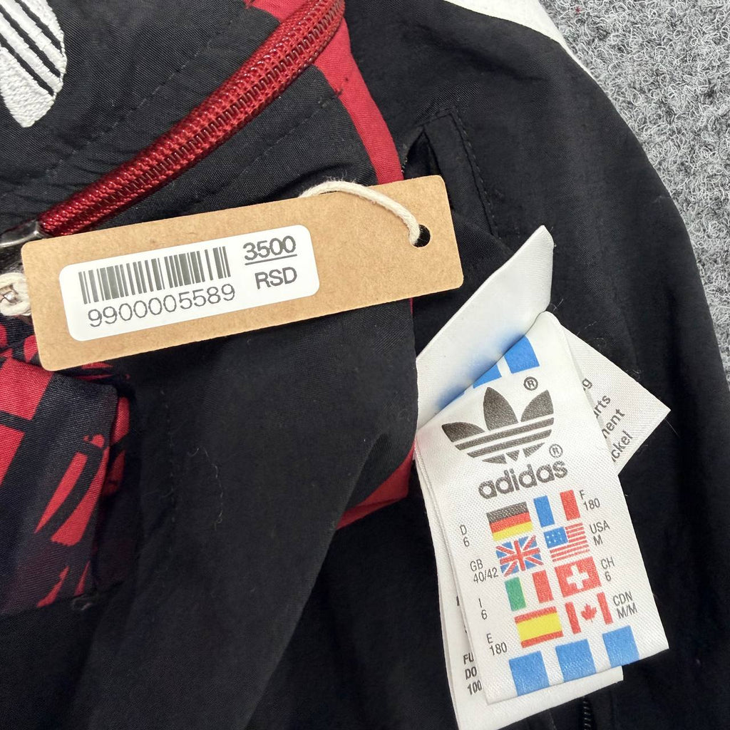 Adidas retro 
Dvustrani šuš