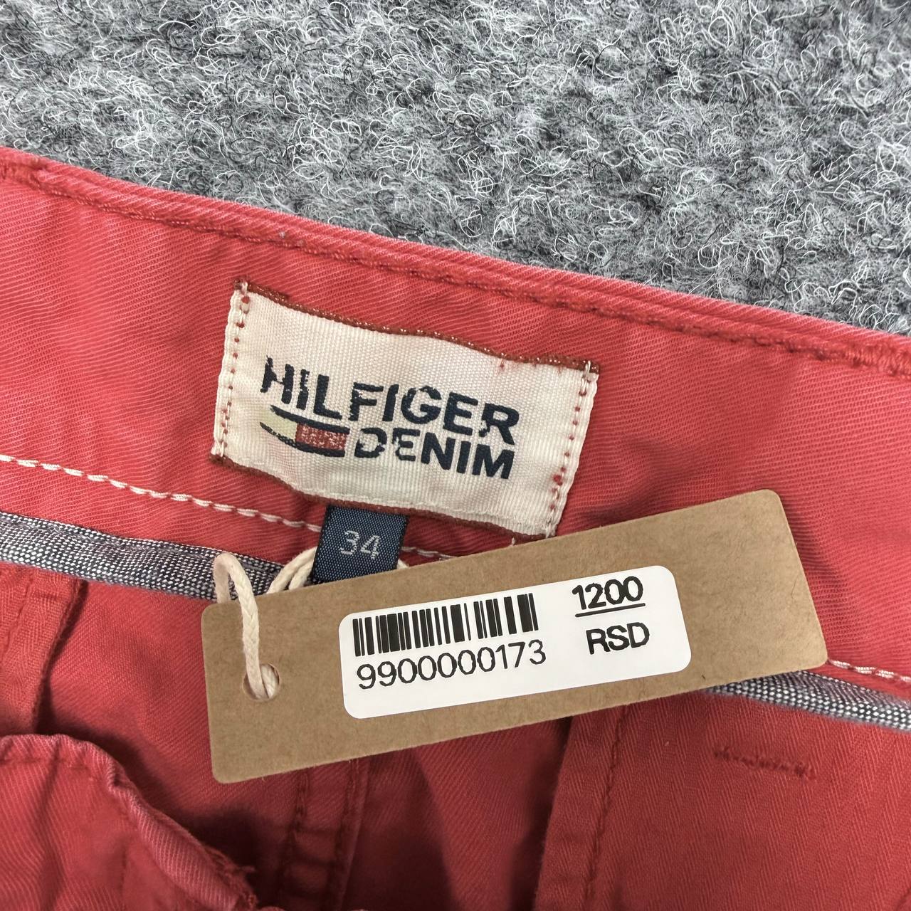 Tommy Hilfiger