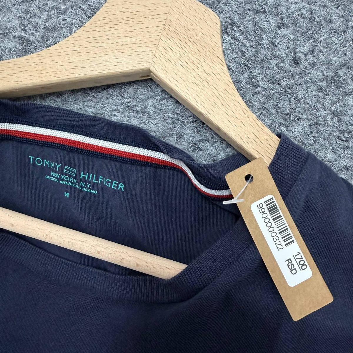 Tommy Hilfiger
