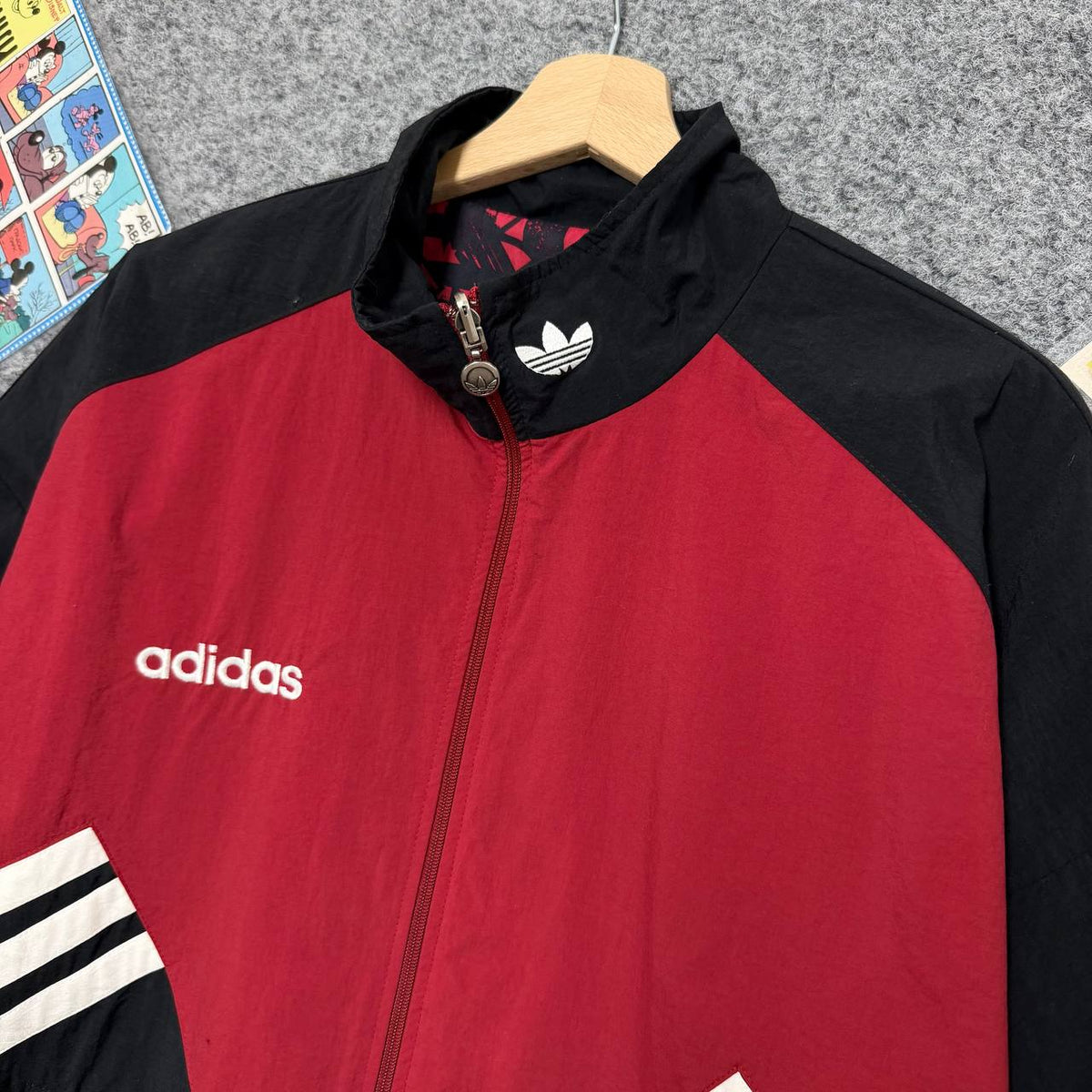 Adidas retro 
Dvustrani šuš