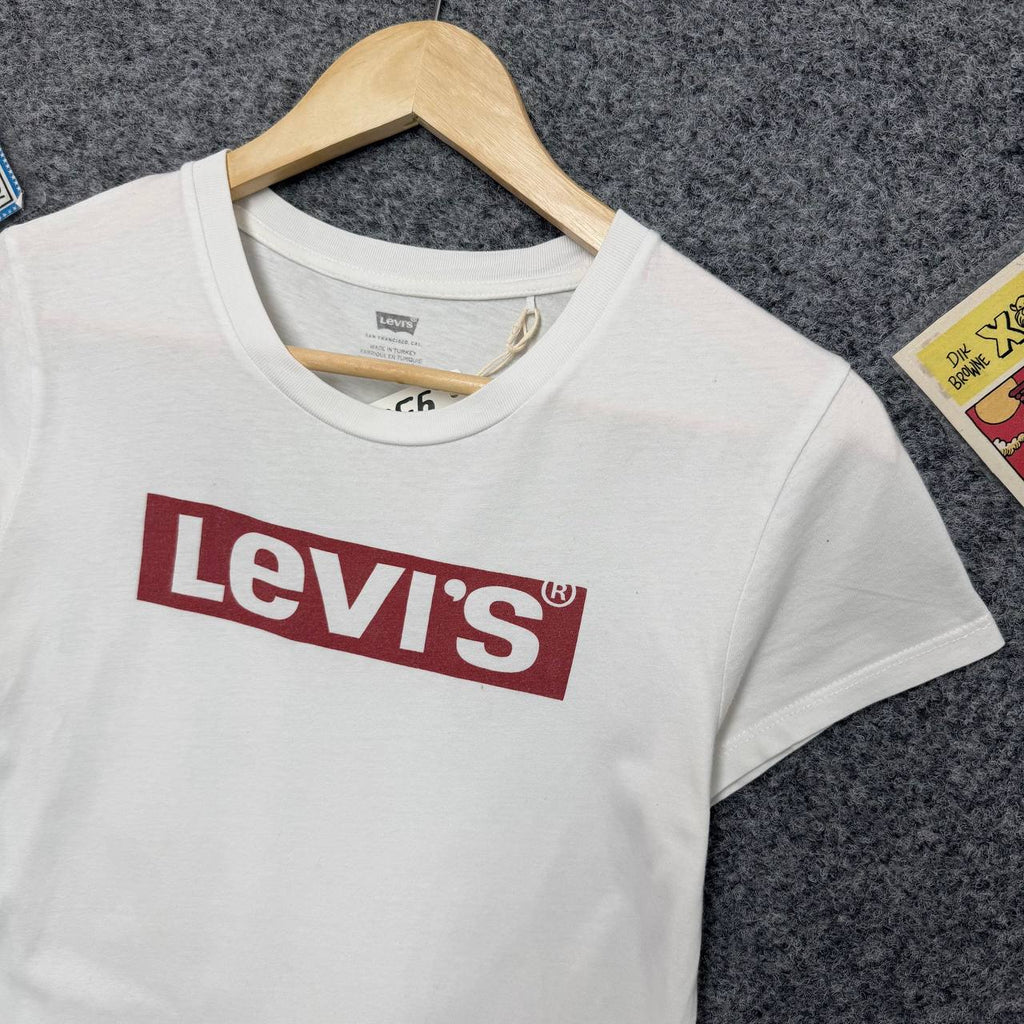 Levi's