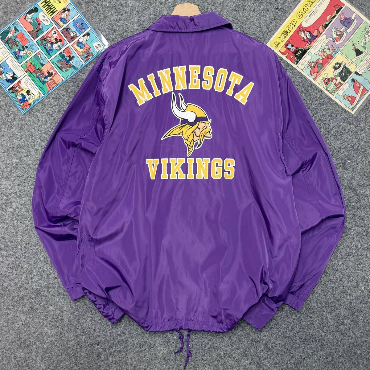 NFL Minesota Vikings
NOVA SA ETIKETOM