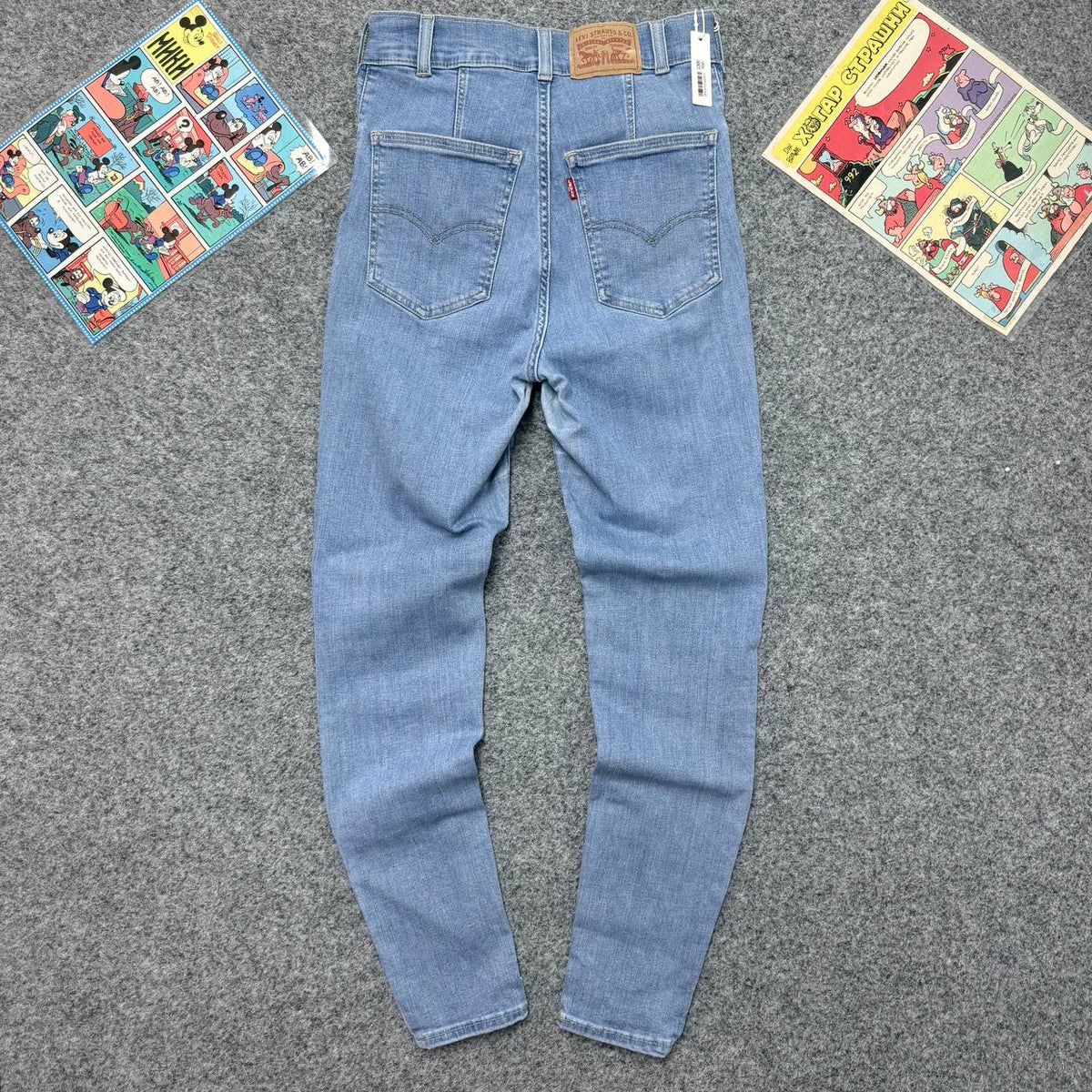 Levi's