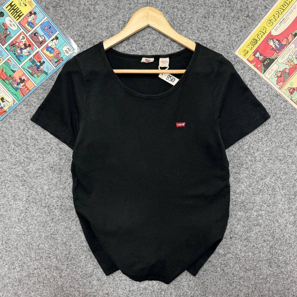 Levi's