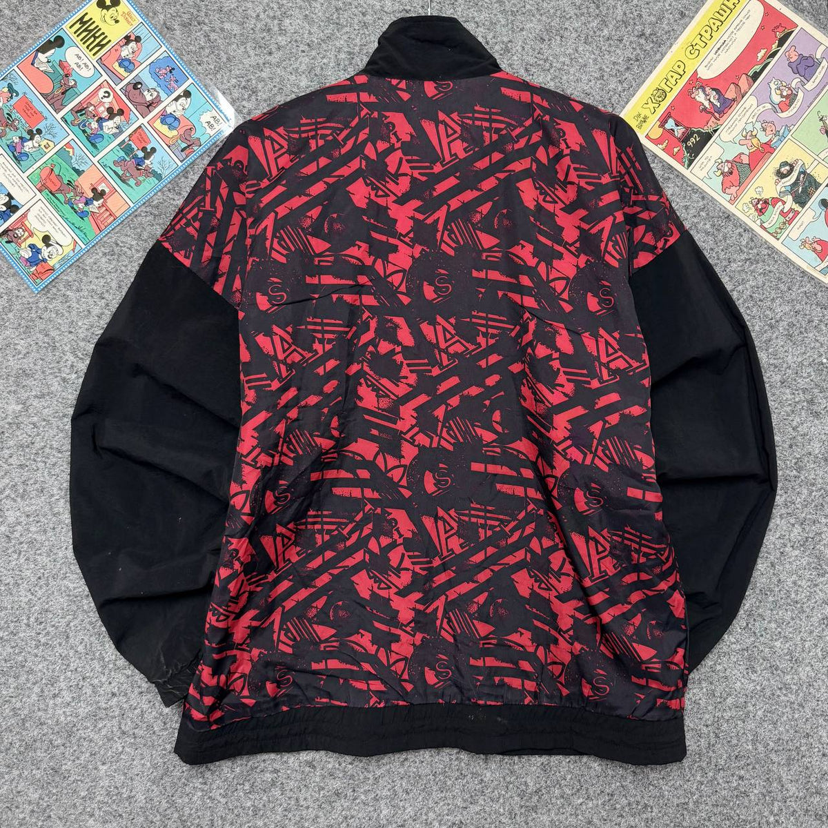 Adidas retro 
Dvustrani šuš