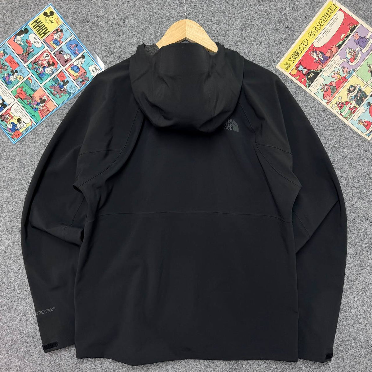 The North Face 
Gore-Tex, kao NOVA