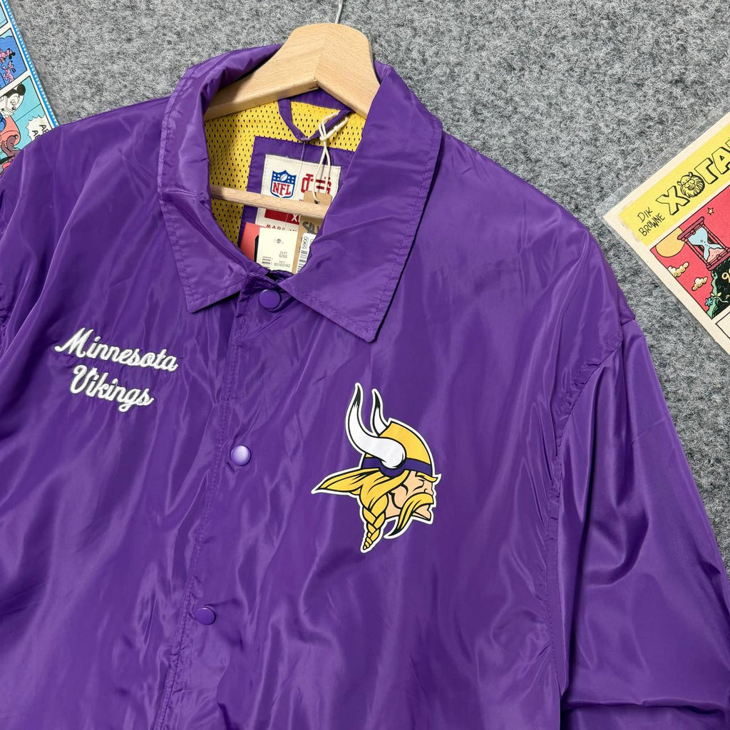 NFL Minesota Vikings
NOVA SA ETIKETOM