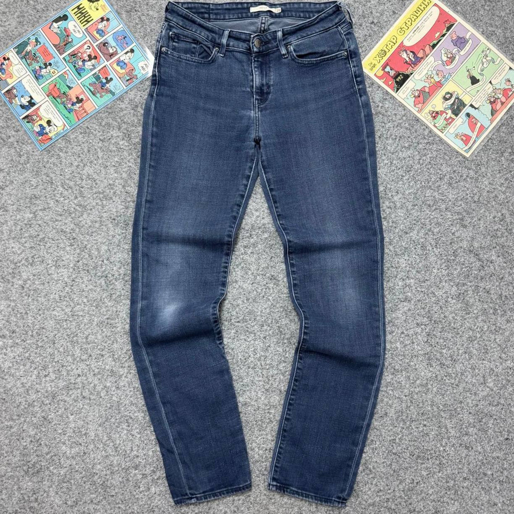 Levis