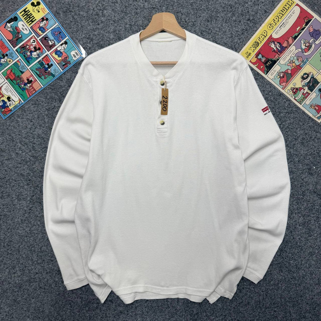 Levi's