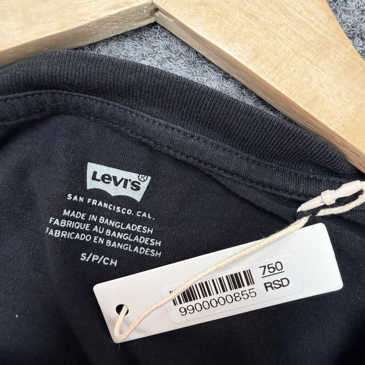 Levi's