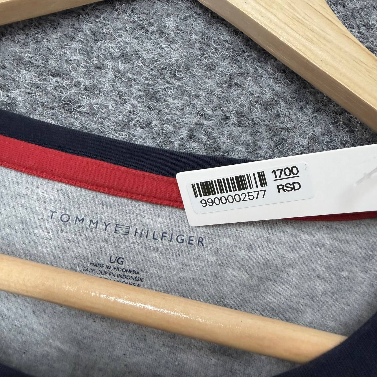 Tommy Hilfiger