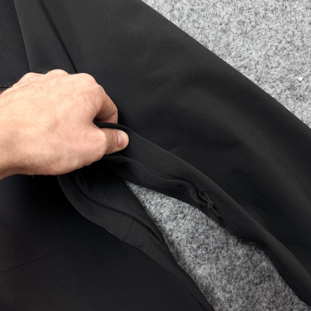 The North Face 
Gore-Tex, kao NOVA
