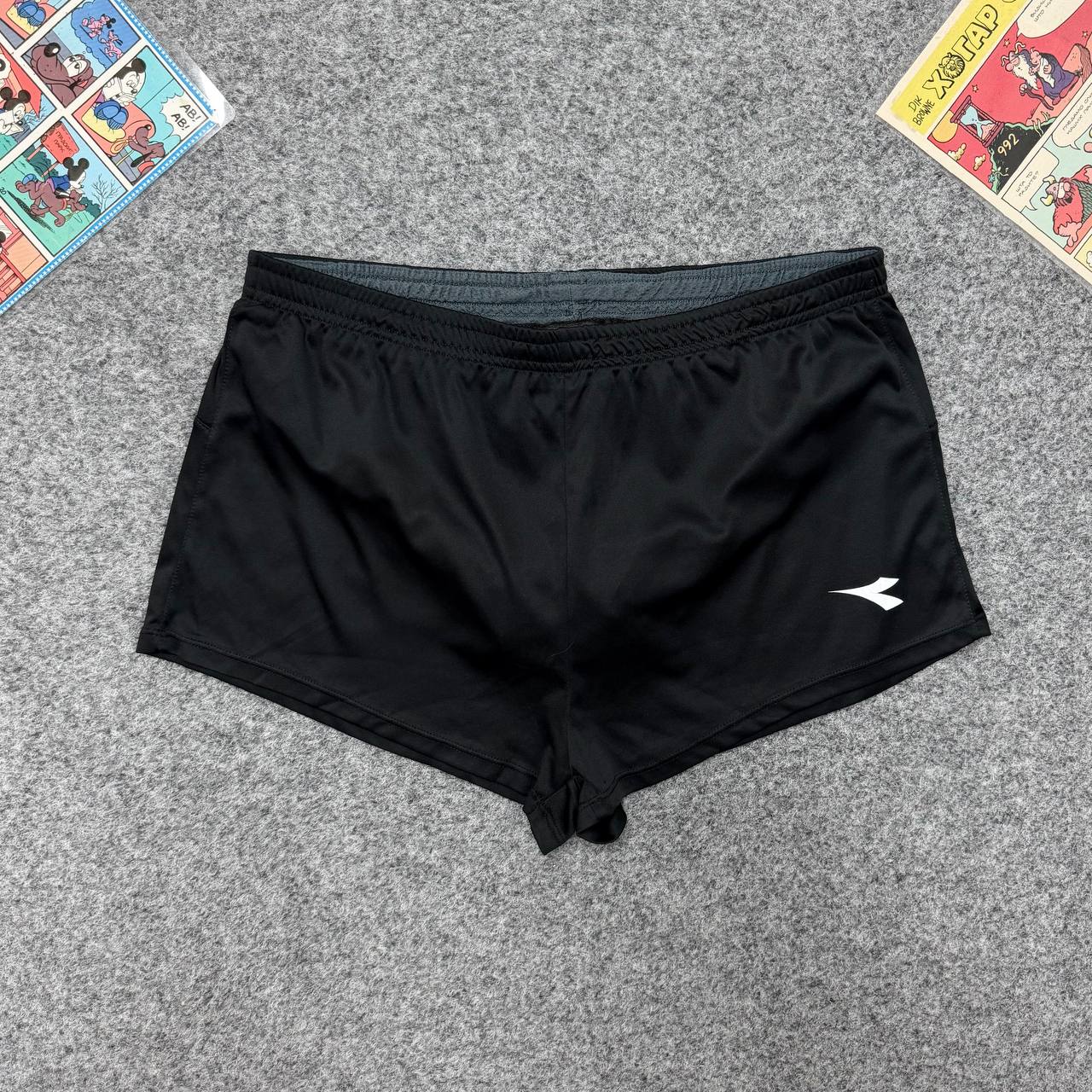 Diadora