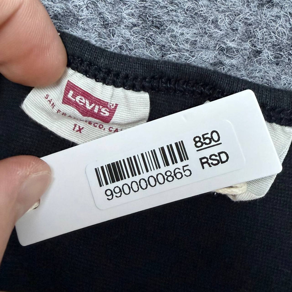 Levi's