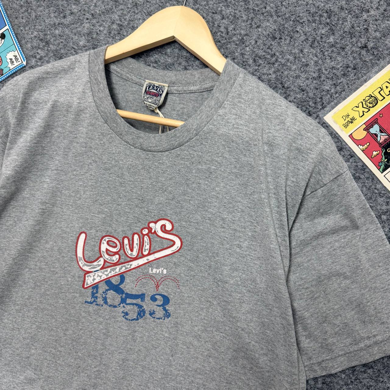 Levi's