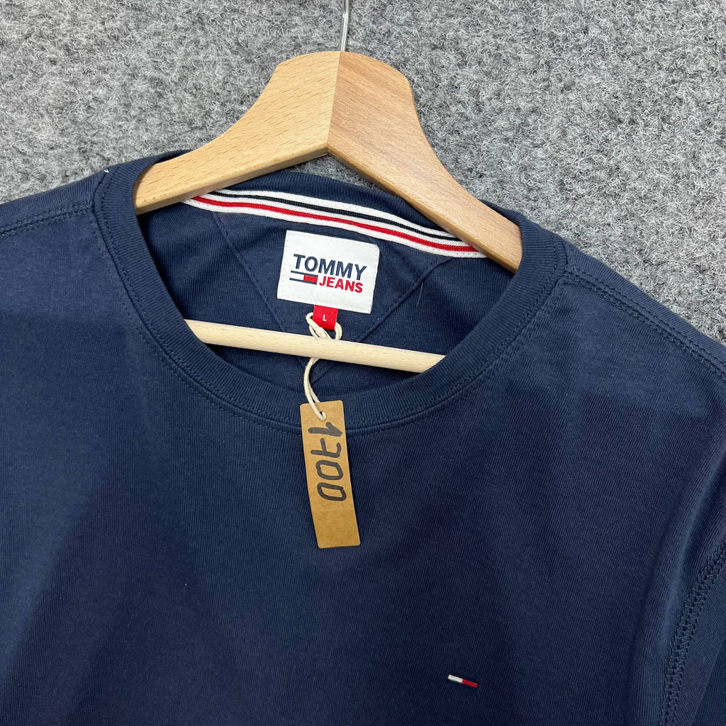 Tommy Hilfiger