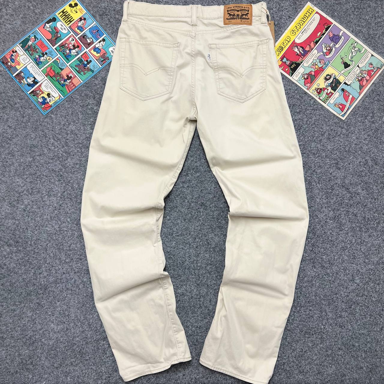 Levis