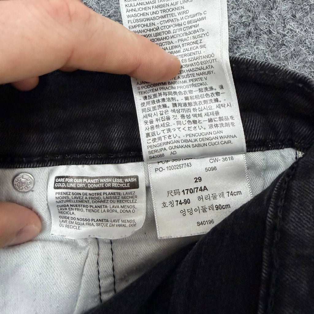 Levi's