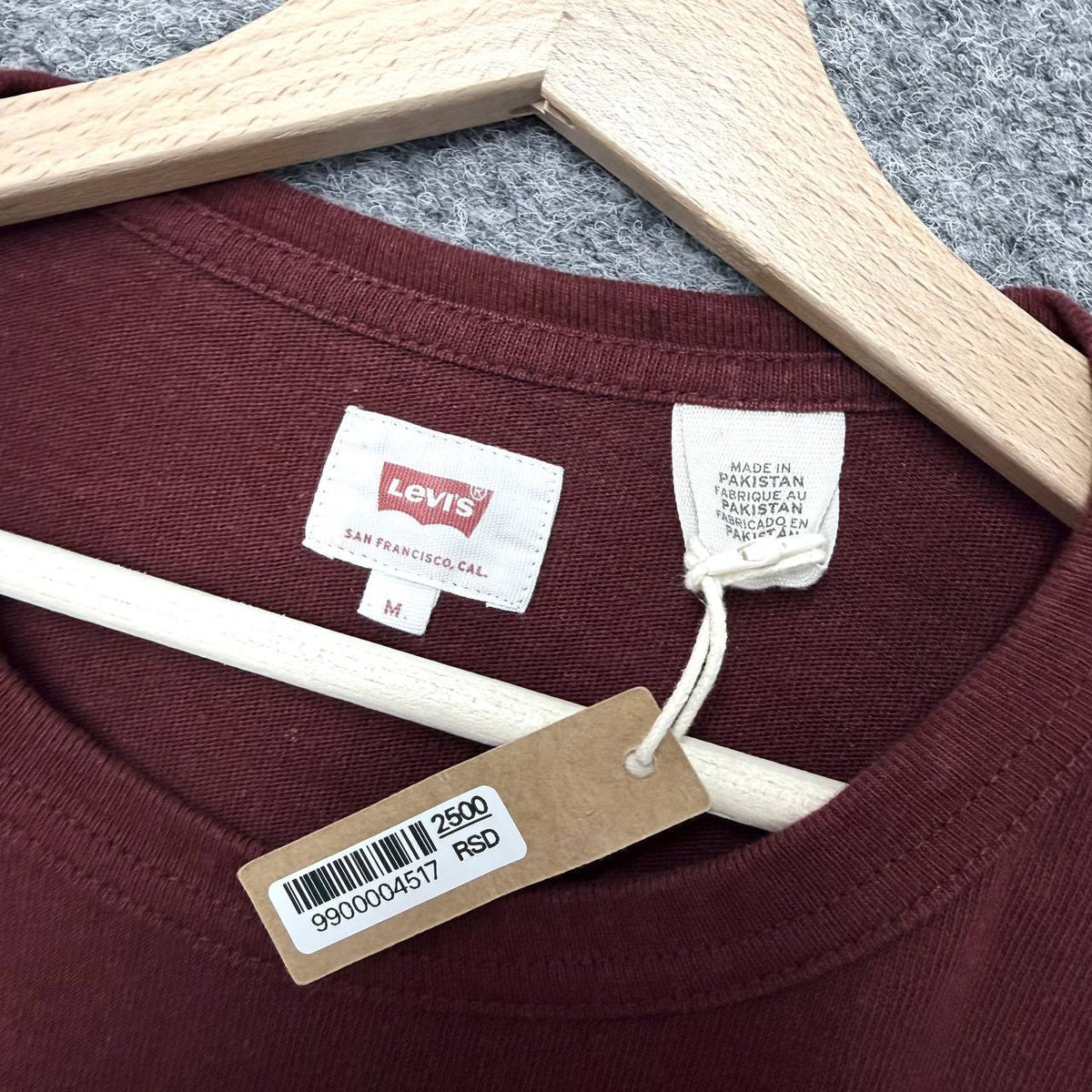 Levi's