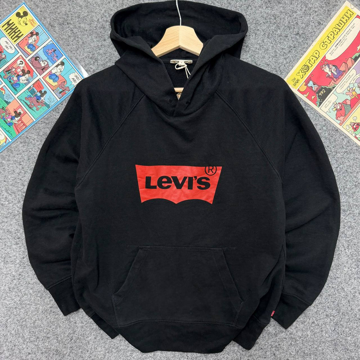 Levi's
