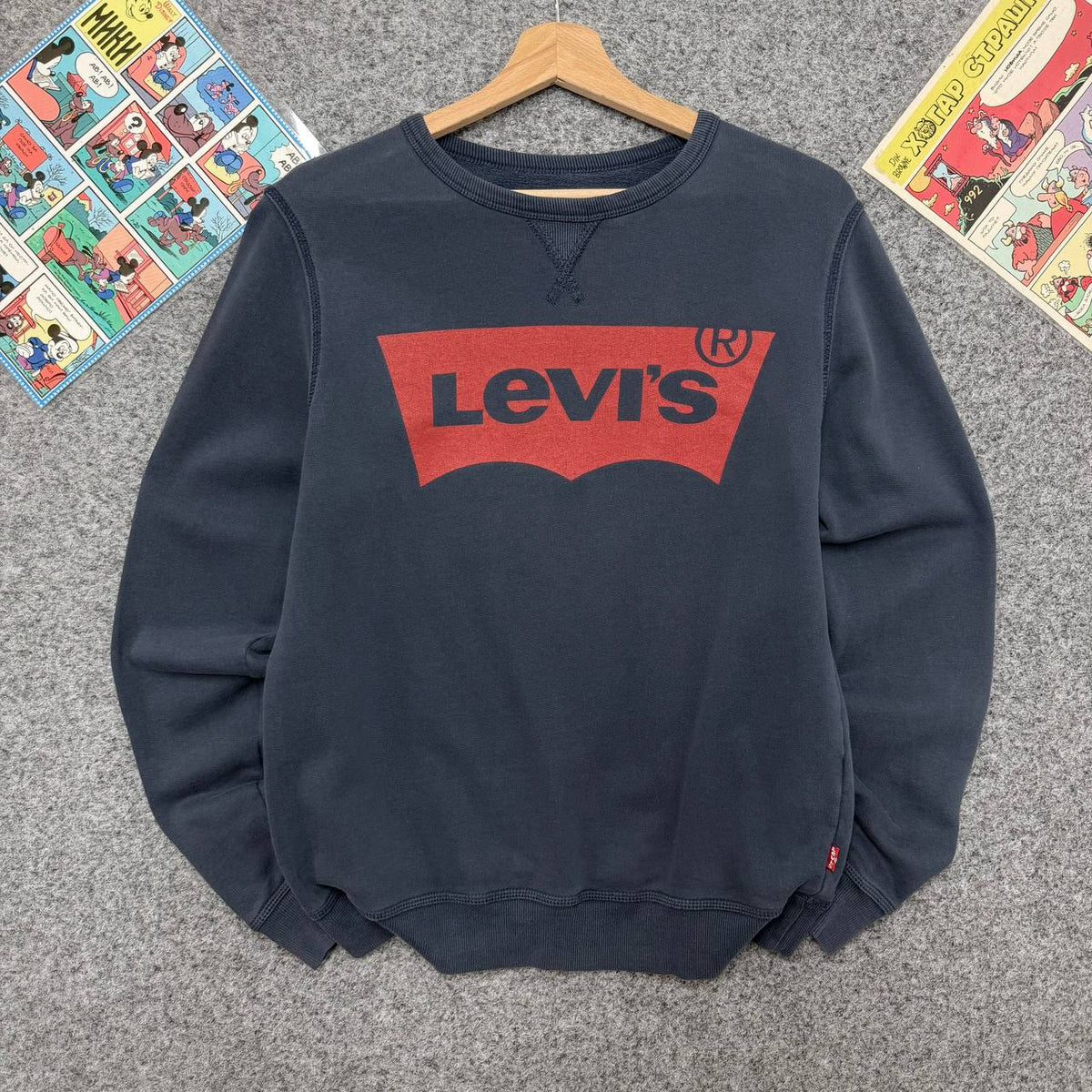 Levi's