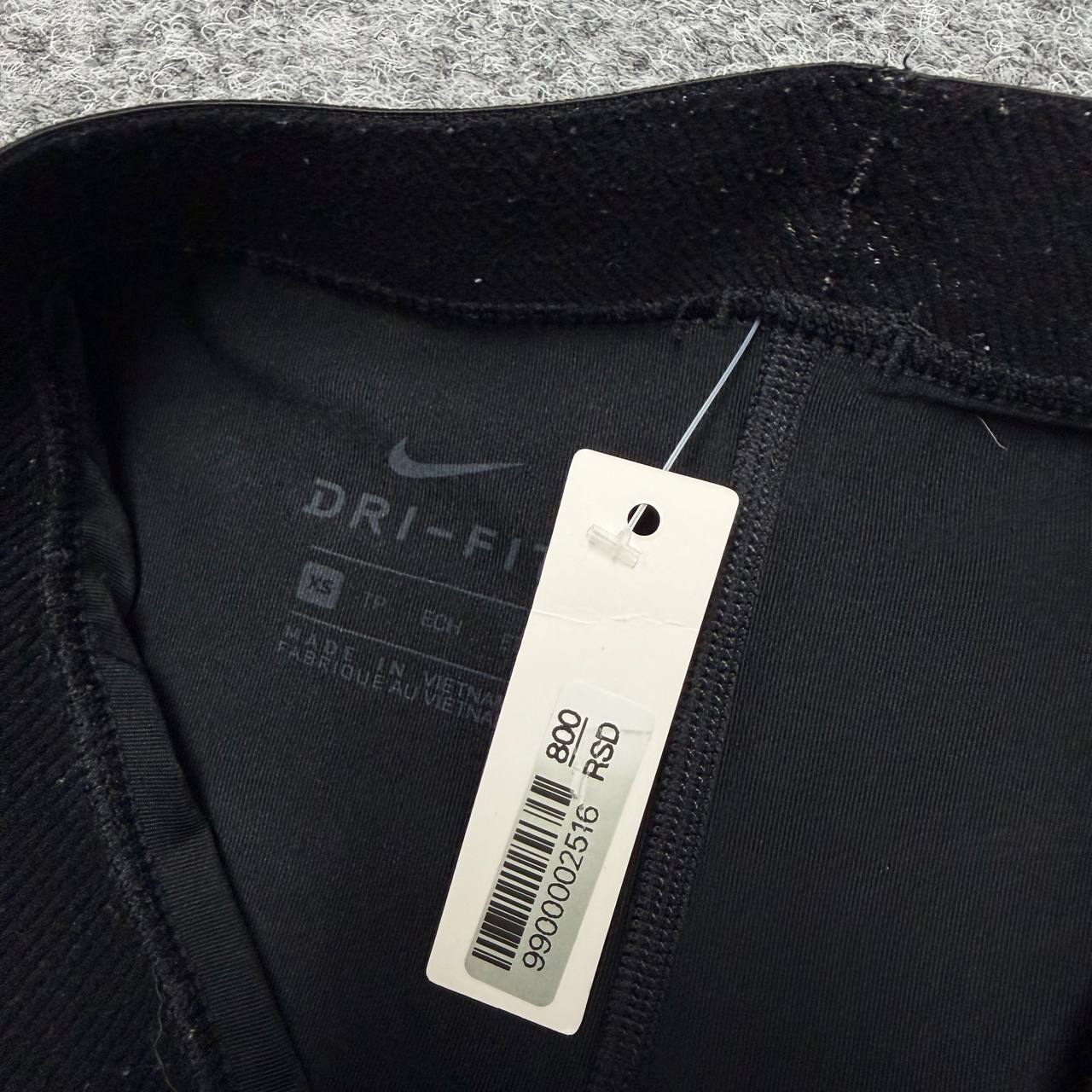 Nike Pro
