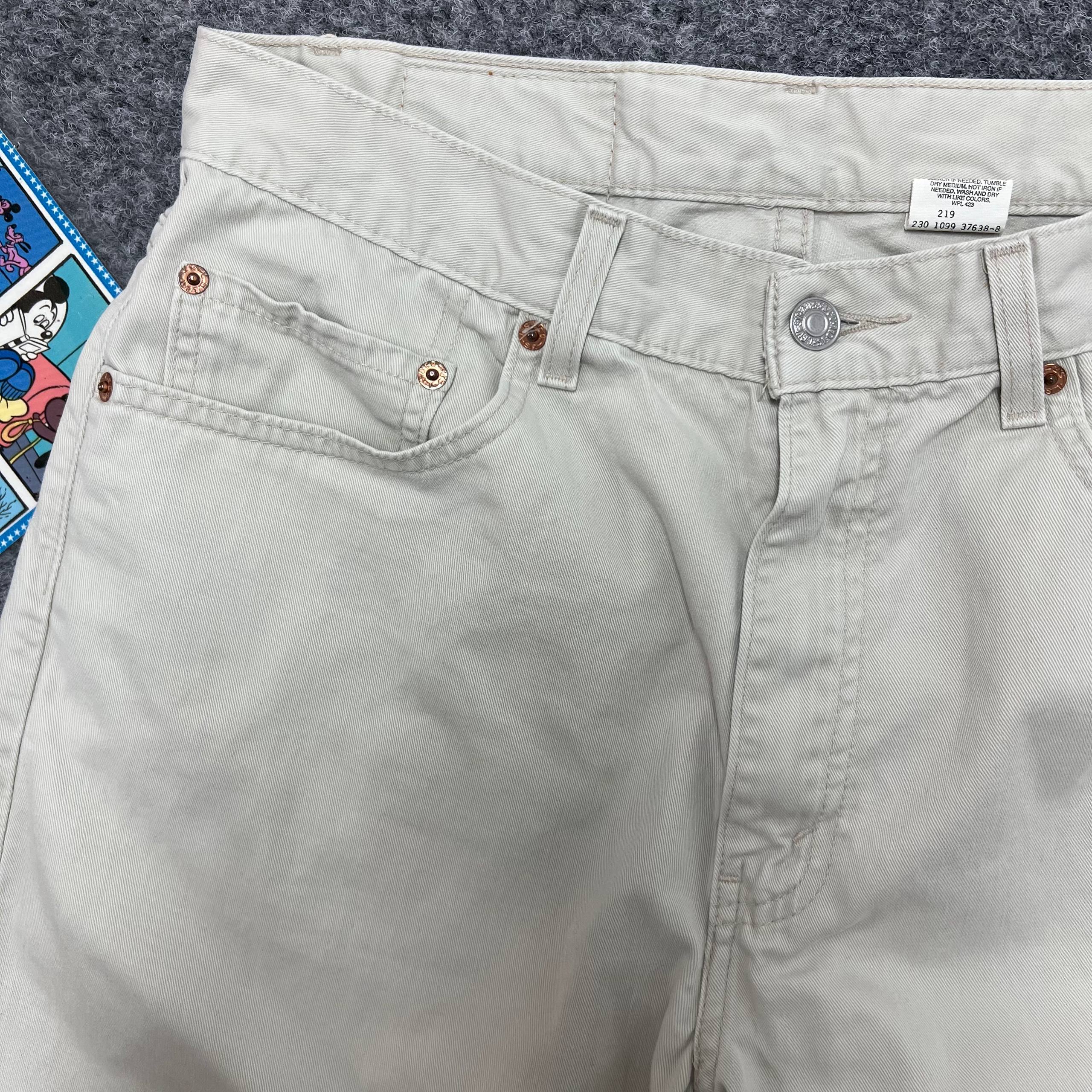 Levis