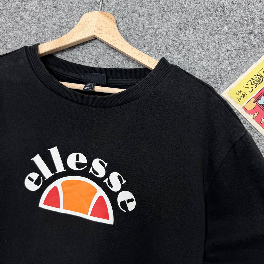 ellesse