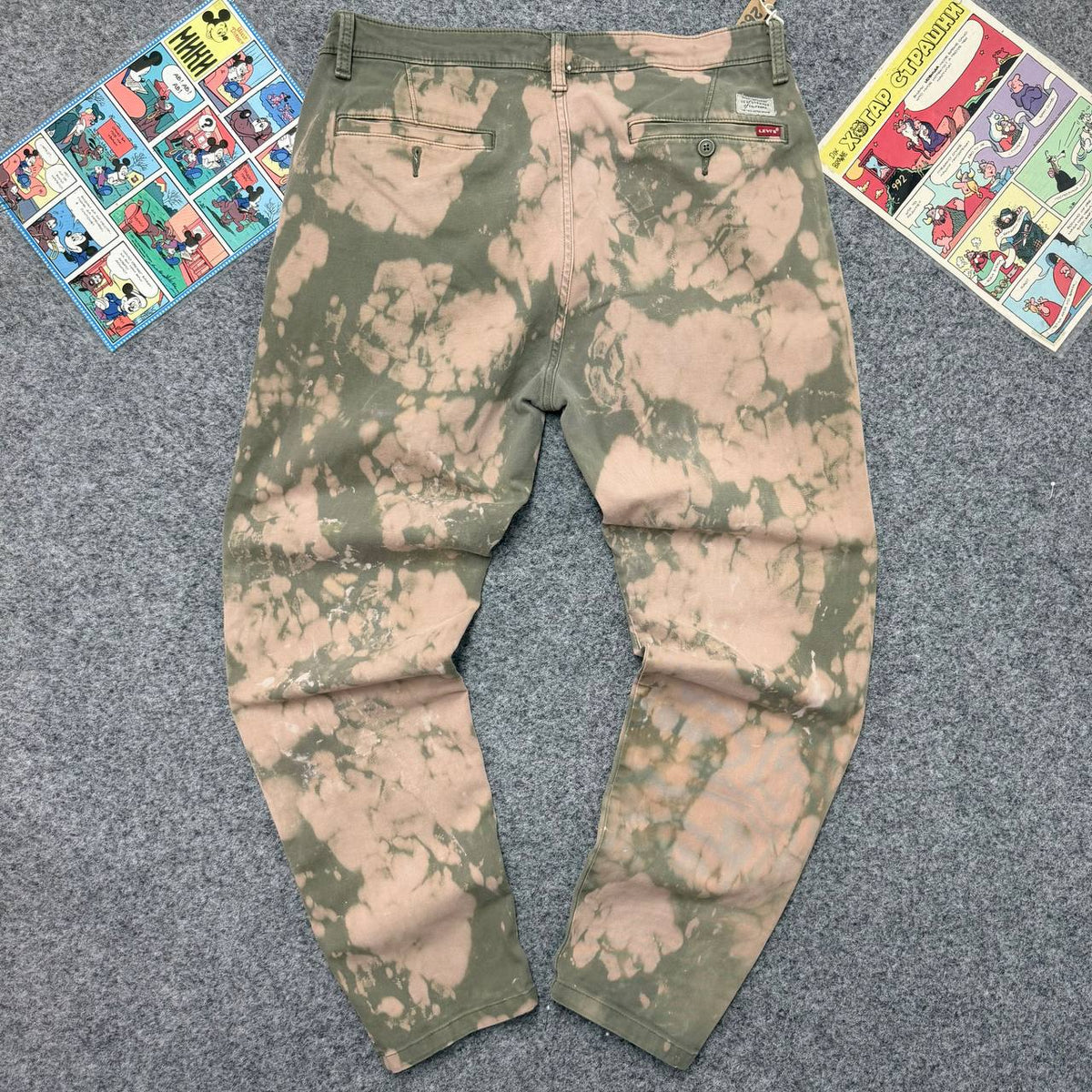 Levi's