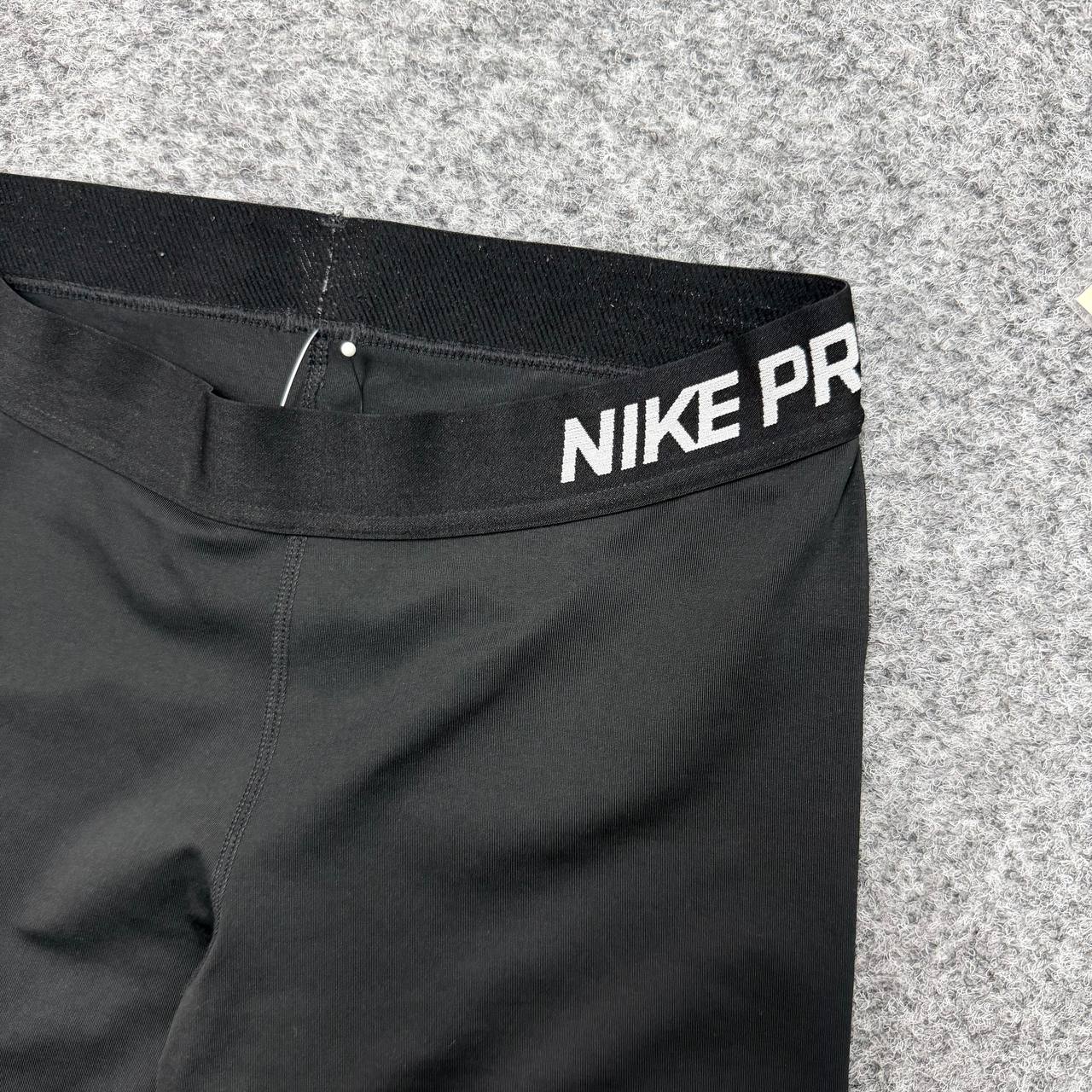 Nike Pro
