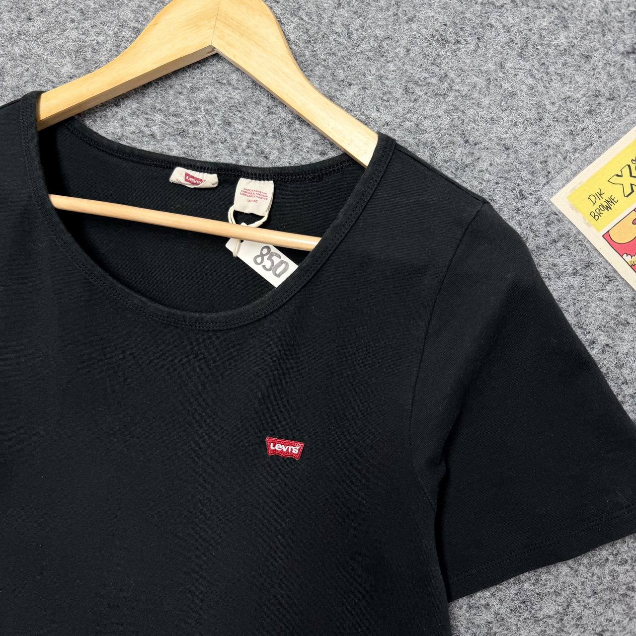 Levi's