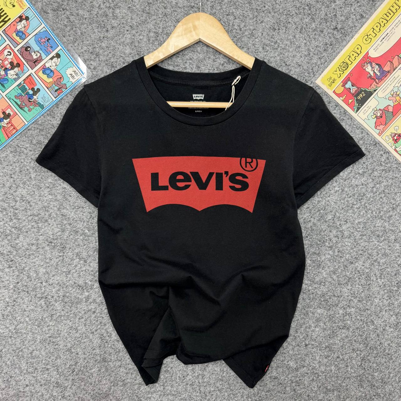 Levi's