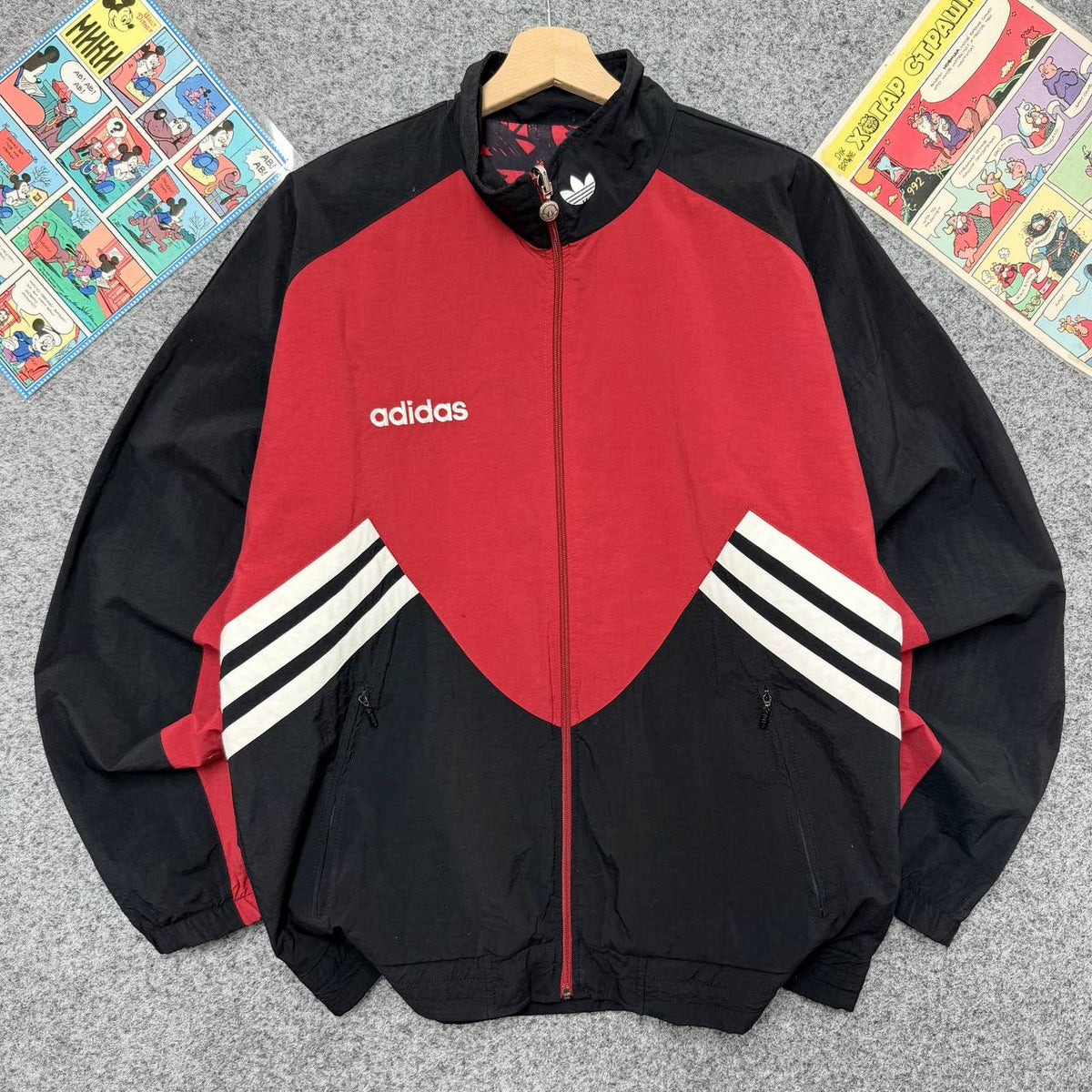 Adidas retro 
Dvustrani šuš