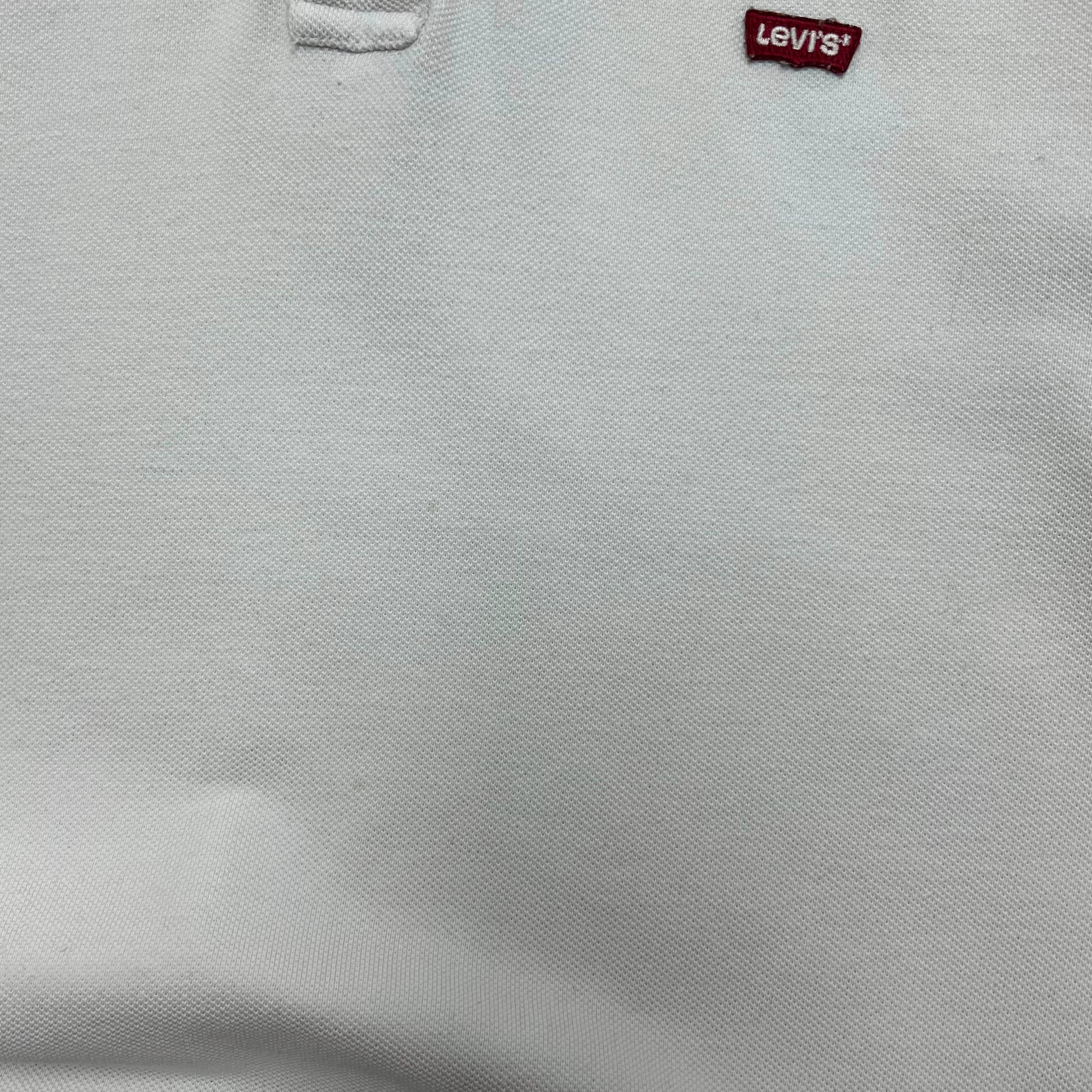 Levis