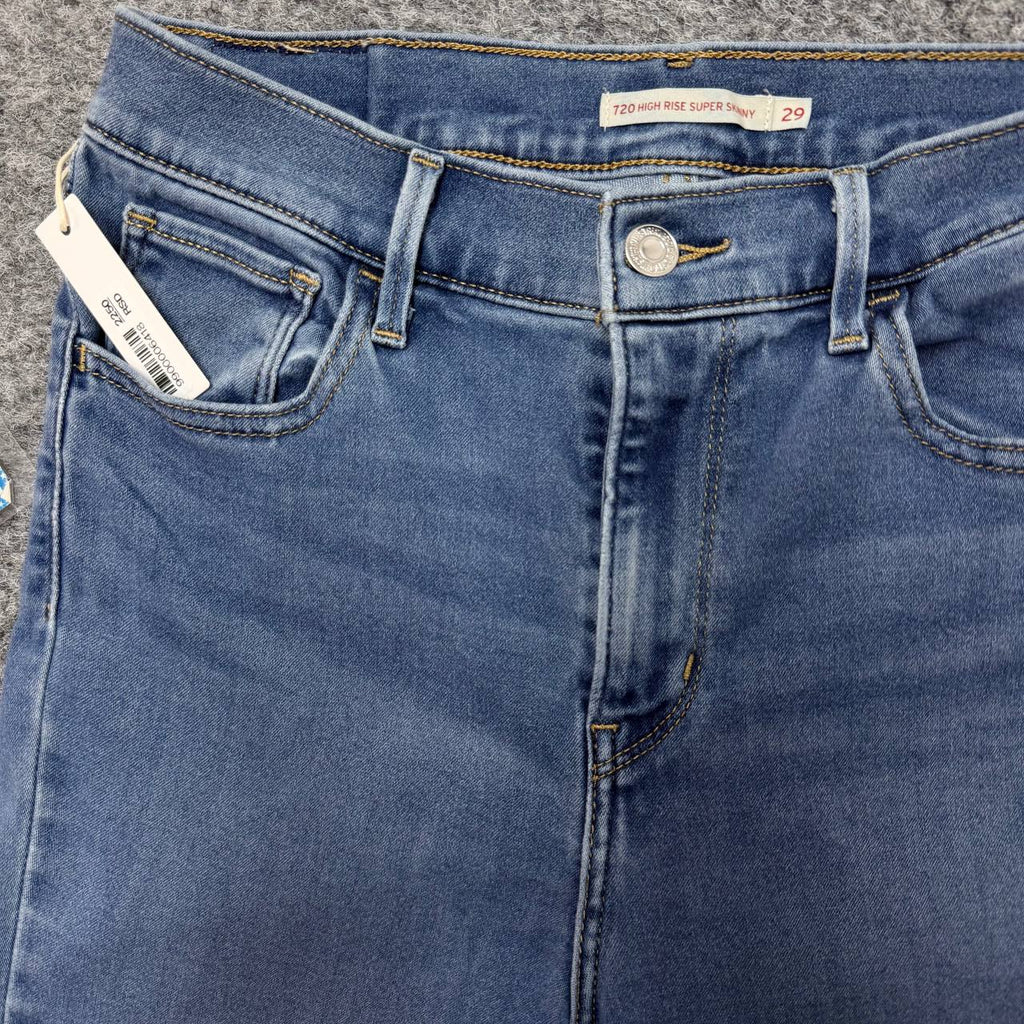 Levi's