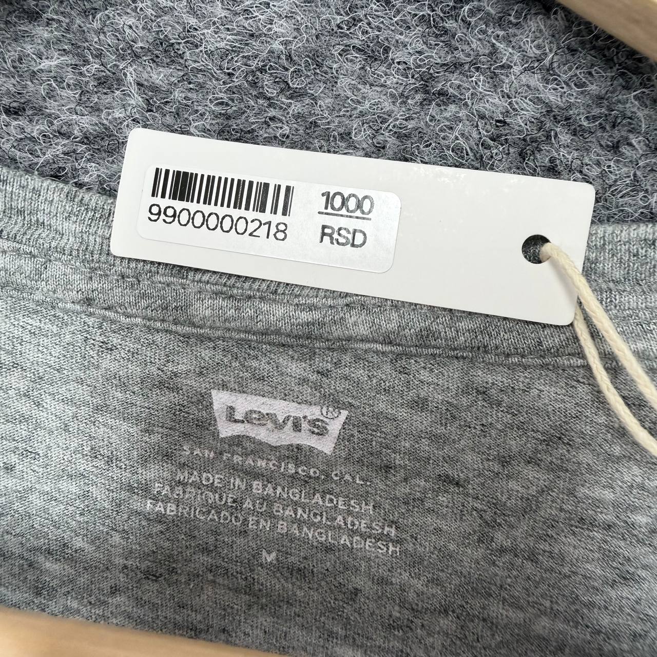 Levi's