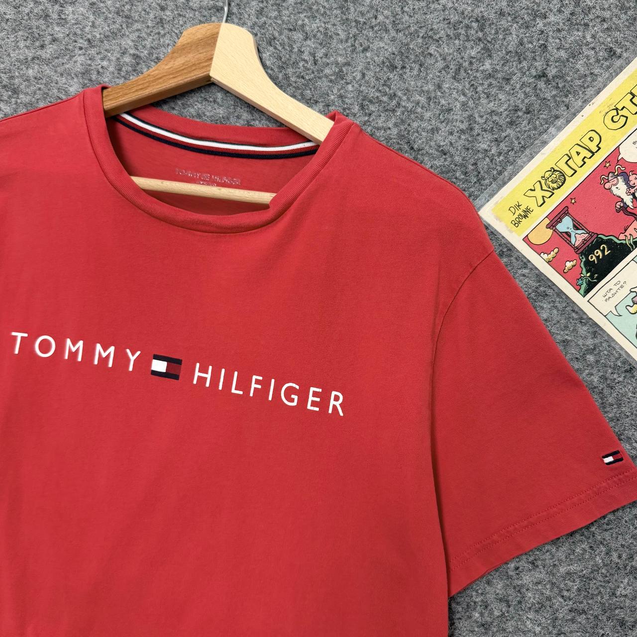 Tommy Hilfiger