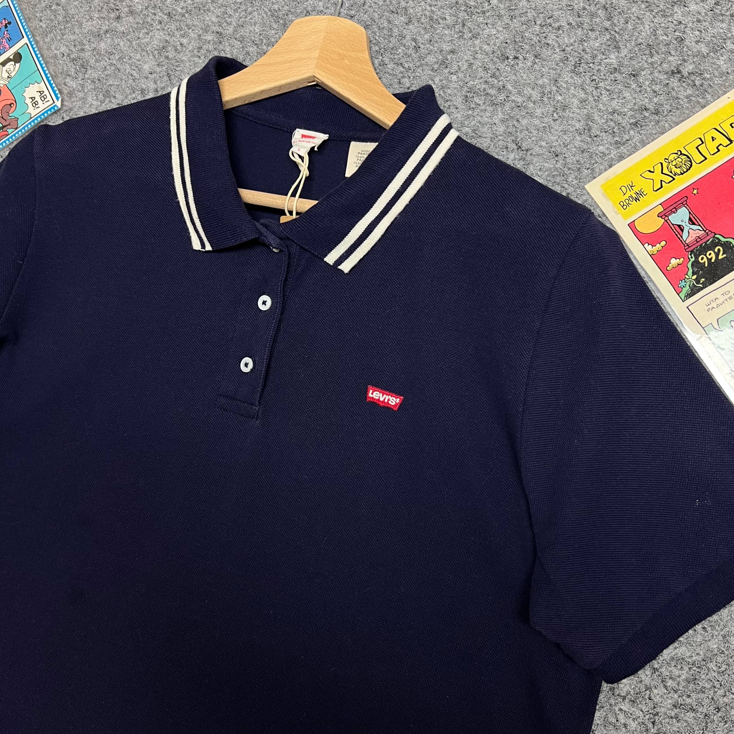 Levis
